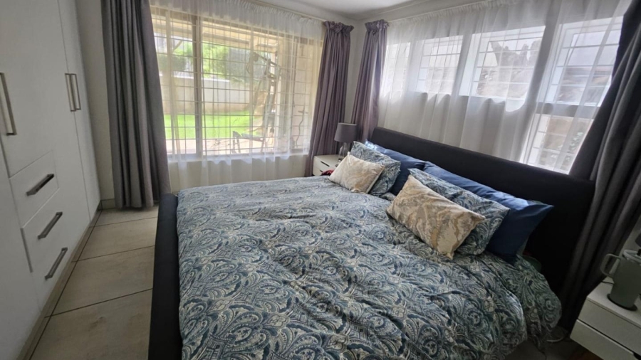 2 Bedroom Property for Sale in Bassonia Gauteng