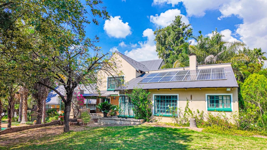 4 Bedroom Property for Sale in Farmall A H Gauteng