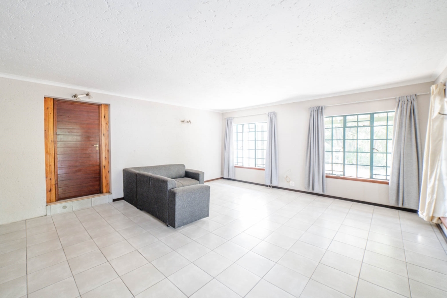 4 Bedroom Property for Sale in Farmall A H Gauteng