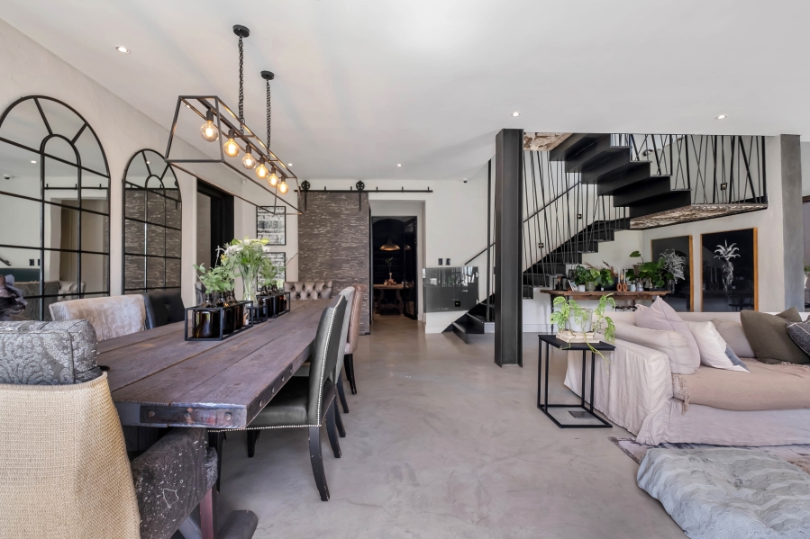 4 Bedroom Property for Sale in Atholl Gauteng