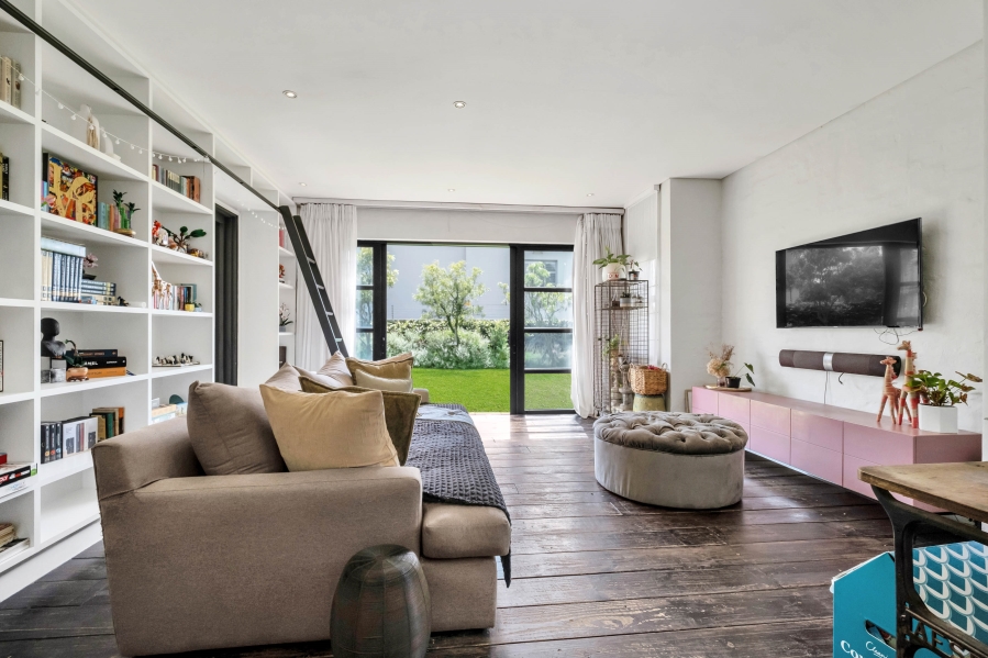 4 Bedroom Property for Sale in Atholl Gauteng