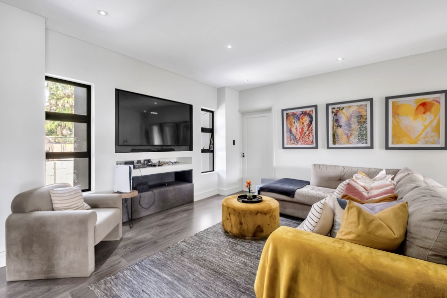 4 Bedroom Property for Sale in Atholl Gauteng