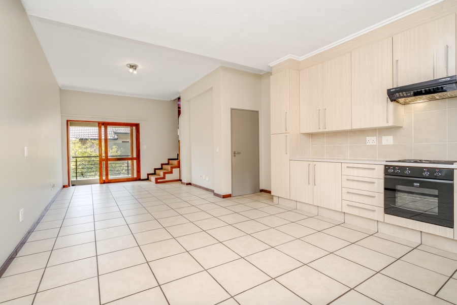 2 Bedroom Property for Sale in Lonehill Gauteng