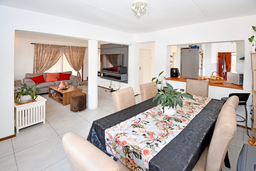 3 Bedroom Property for Sale in North Riding Gauteng