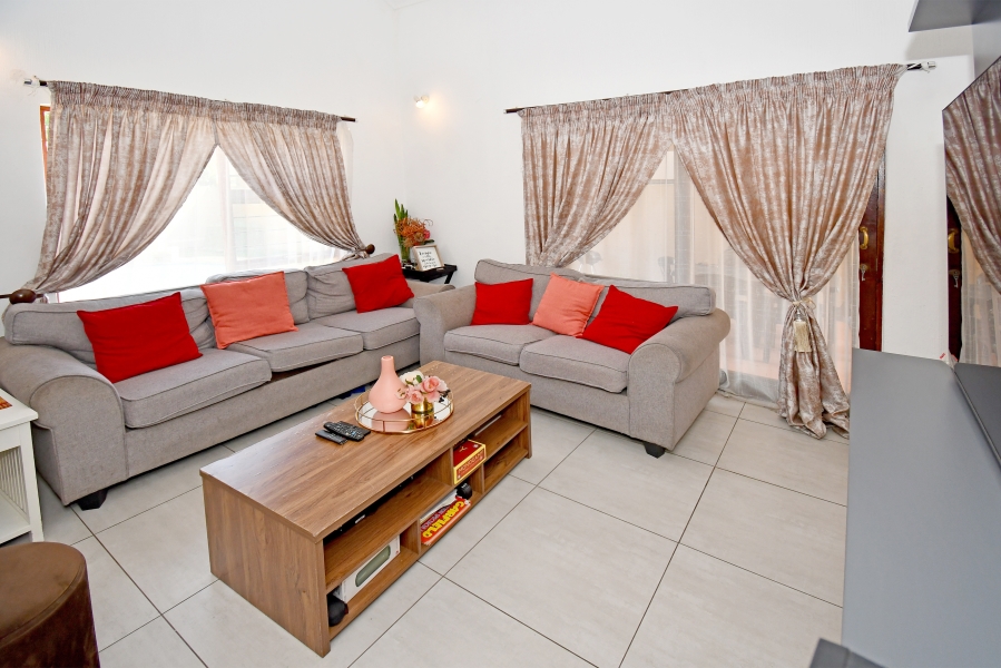 3 Bedroom Property for Sale in North Riding Gauteng