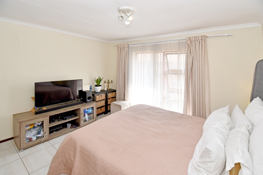 3 Bedroom Property for Sale in North Riding Gauteng