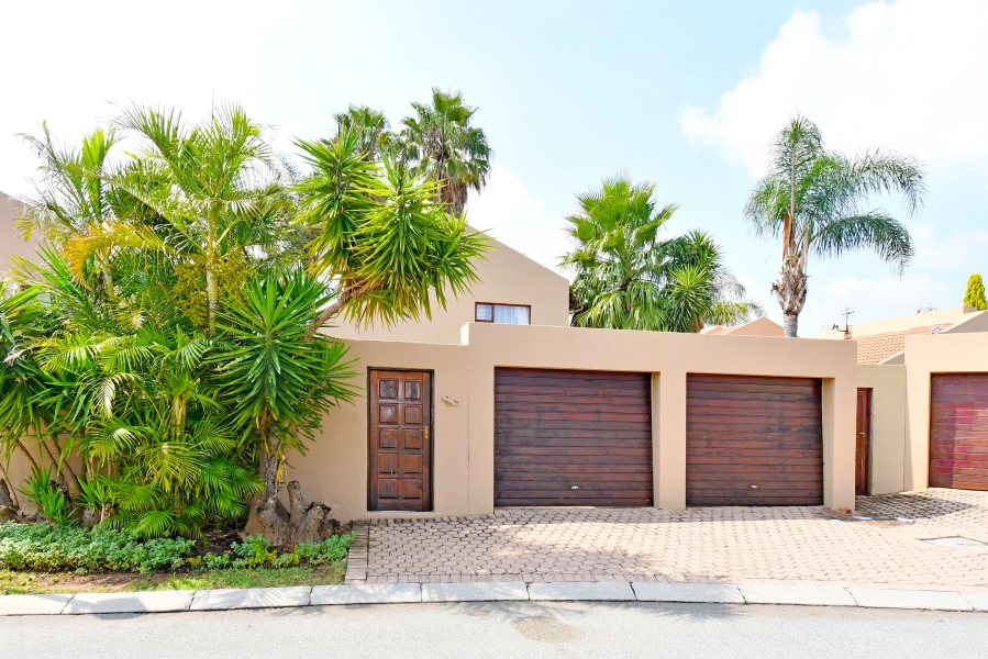 3 Bedroom Property for Sale in North Riding Gauteng