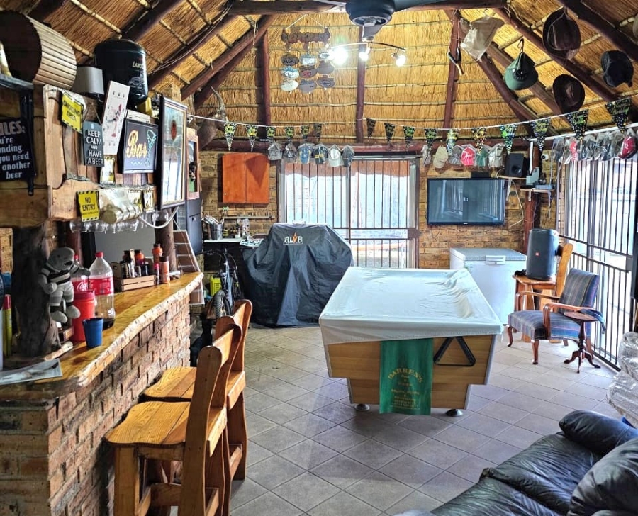 4 Bedroom Property for Sale in Krugersdorp West Gauteng