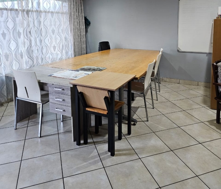 4 Bedroom Property for Sale in Krugersdorp West Gauteng