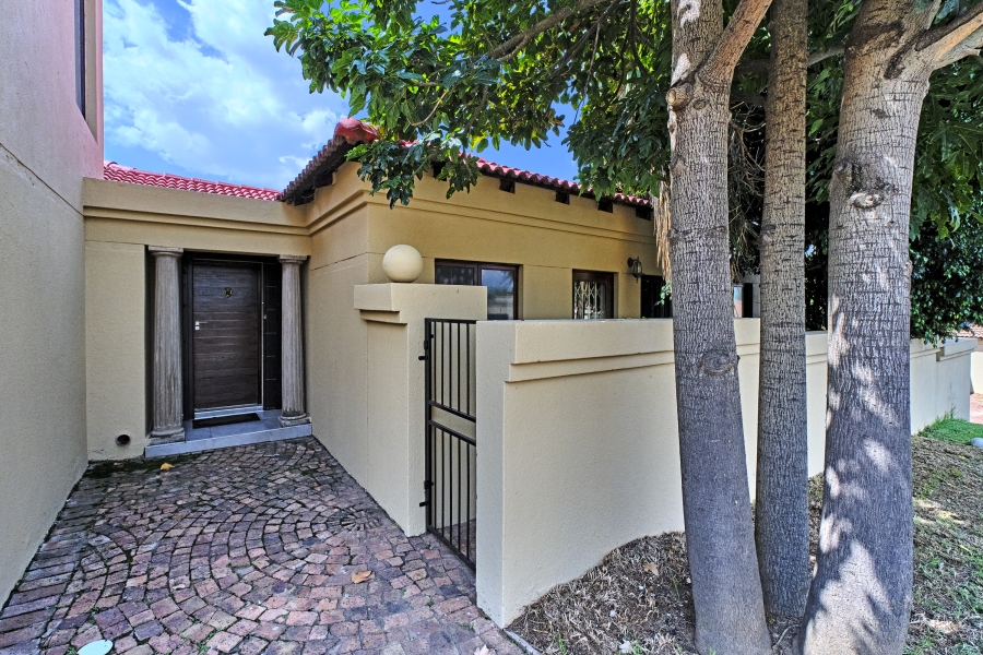 3 Bedroom Property for Sale in Halfway Gardens Gauteng