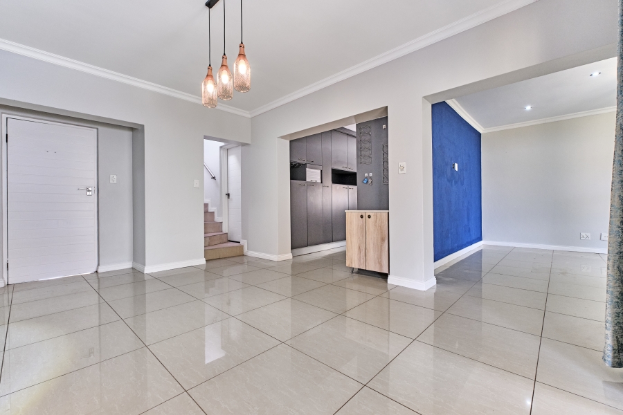 3 Bedroom Property for Sale in Halfway Gardens Gauteng