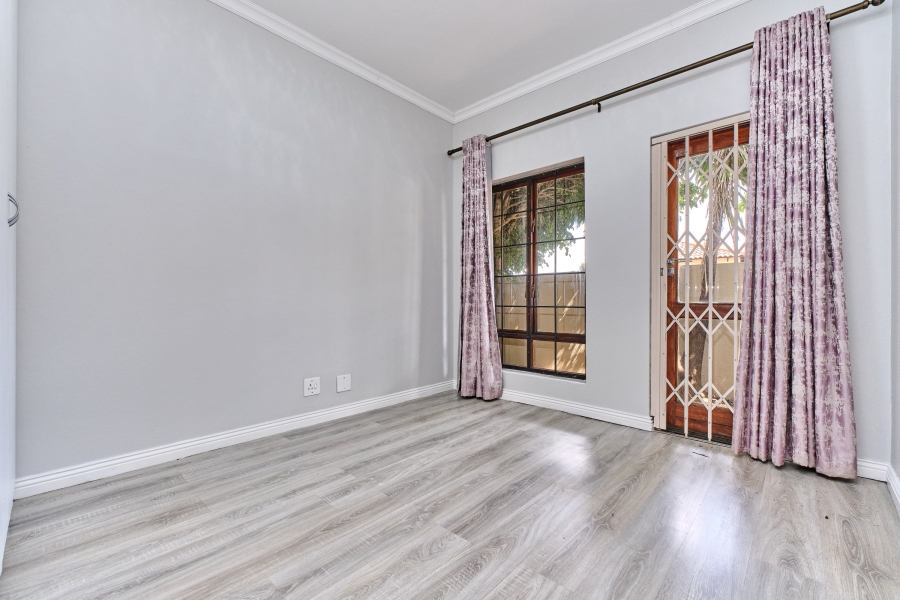 3 Bedroom Property for Sale in Halfway Gardens Gauteng