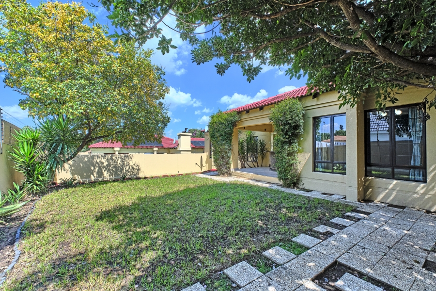 3 Bedroom Property for Sale in Halfway Gardens Gauteng