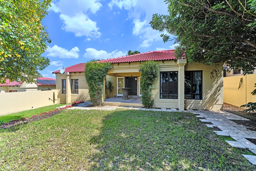 3 Bedroom Property for Sale in Halfway Gardens Gauteng