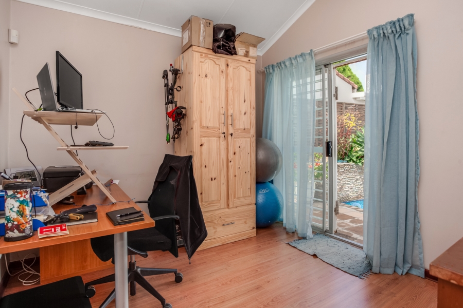 To Let 3 Bedroom Property for Rent in Sunninghill Gauteng
