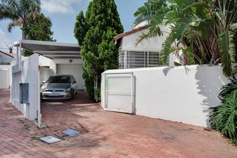 To Let 3 Bedroom Property for Rent in Sunninghill Gauteng