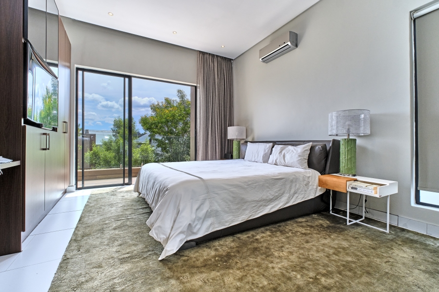 4 Bedroom Property for Sale in Waterfall Country Village Gauteng