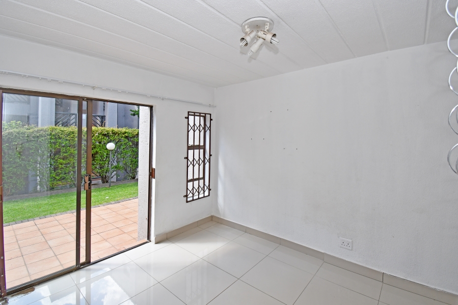 1 Bedroom Property for Sale in Morningside Gauteng