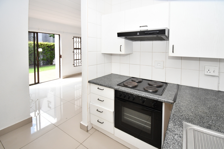 1 Bedroom Property for Sale in Morningside Gauteng