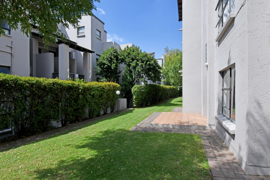 1 Bedroom Property for Sale in Morningside Gauteng