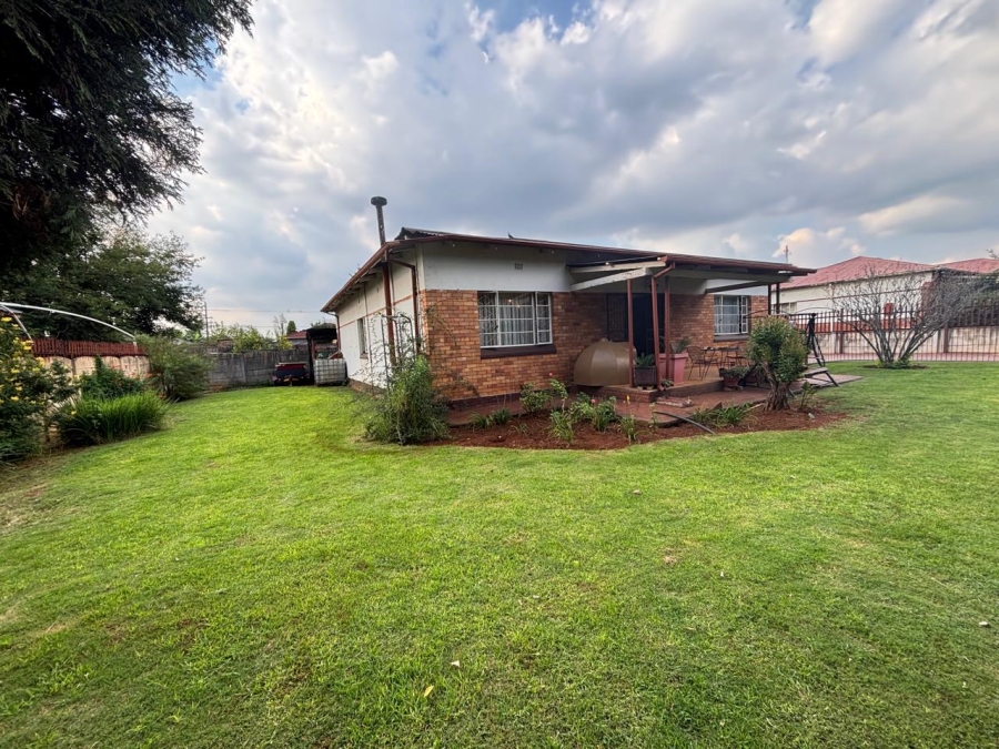 3 Bedroom Property for Sale in Dalview Gauteng