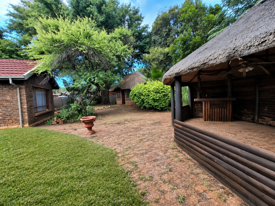 3 Bedroom Property for Sale in Sinoville Gauteng