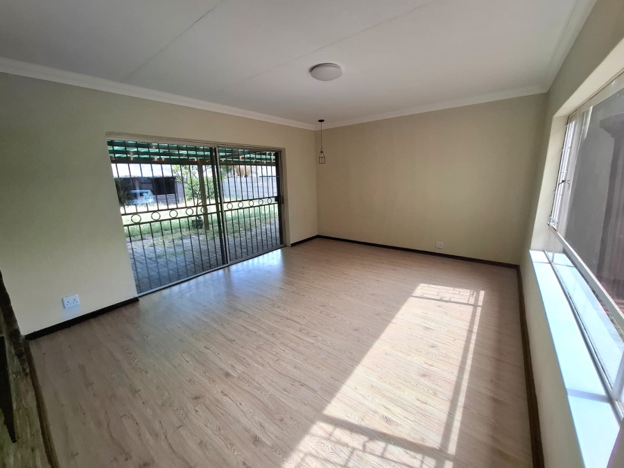 3 Bedroom Property for Sale in Sinoville Gauteng