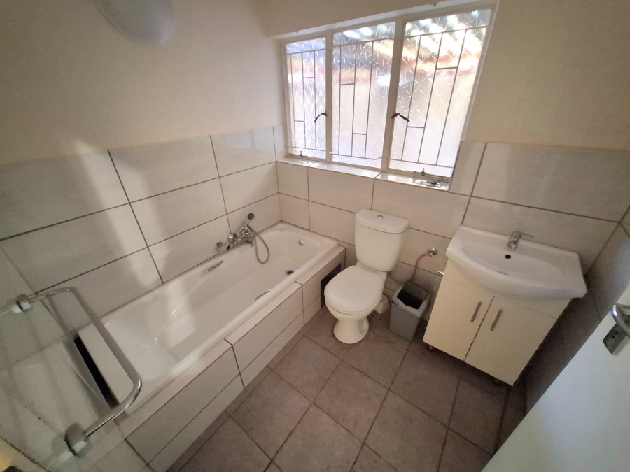 3 Bedroom Property for Sale in Sinoville Gauteng