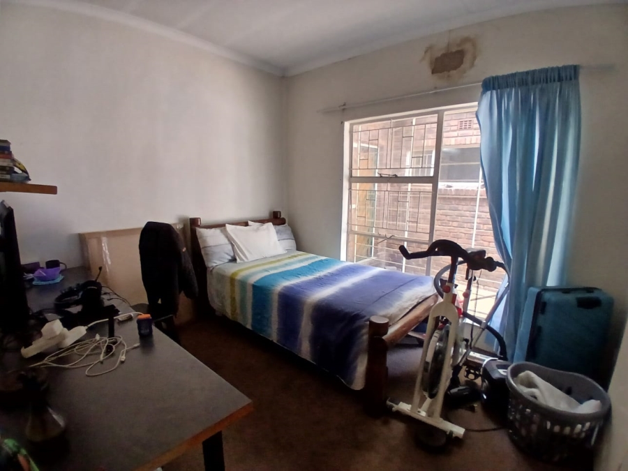 4 Bedroom Property for Sale in Sunair Park Gauteng