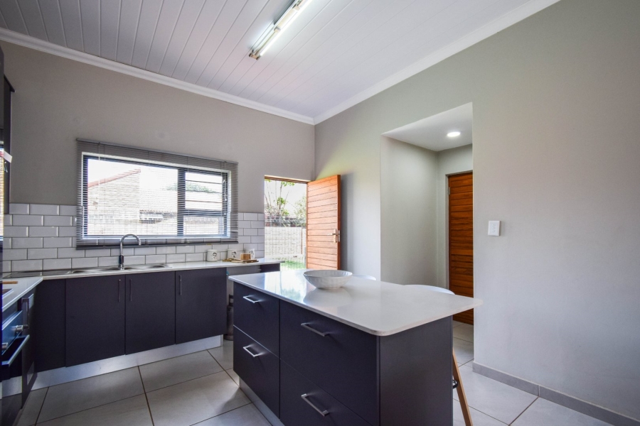 3 Bedroom Property for Sale in Annlin Gauteng