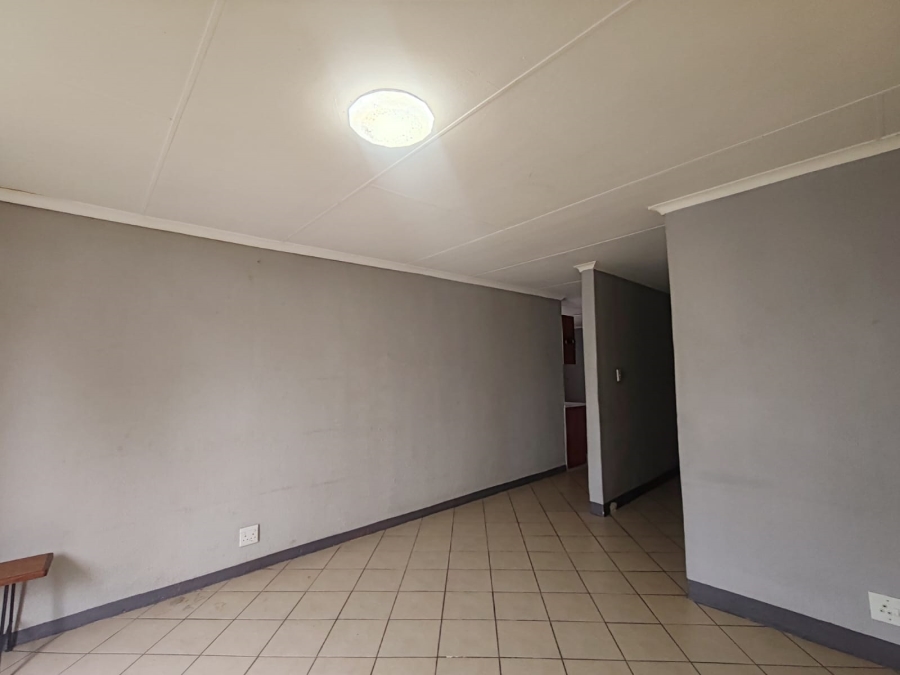 To Let 3 Bedroom Property for Rent in Minnebron Gauteng