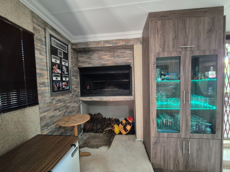 4 Bedroom Property for Sale in Vanderbijlpark SE 1 Gauteng