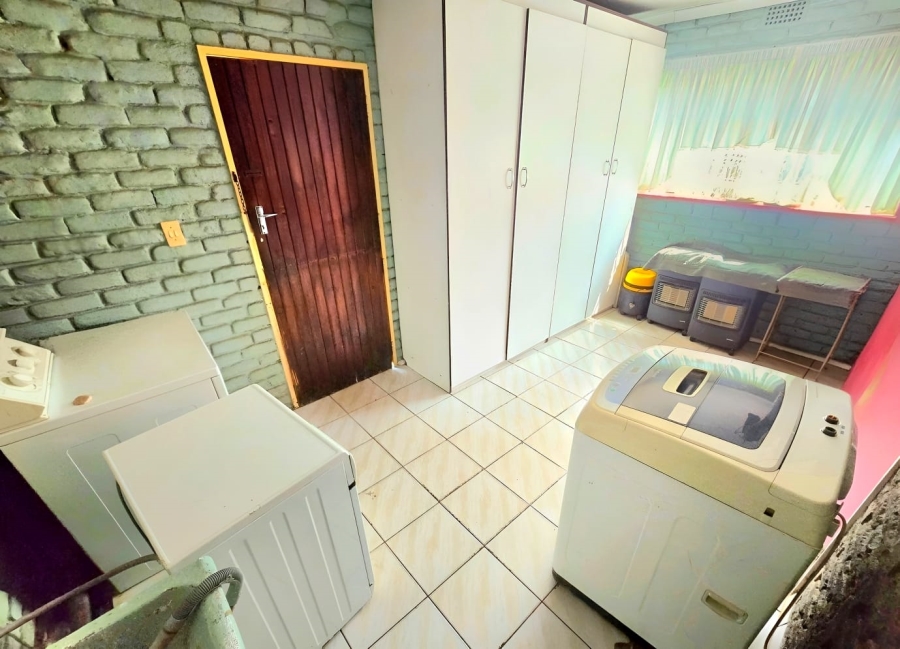 3 Bedroom Property for Sale in Vanderbijlpark SE 2 Gauteng