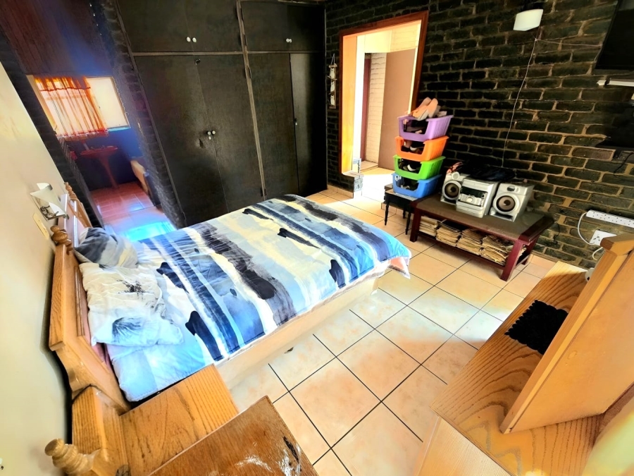 3 Bedroom Property for Sale in Vanderbijlpark SE 2 Gauteng