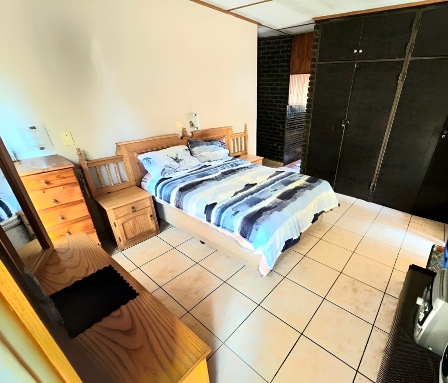 3 Bedroom Property for Sale in Vanderbijlpark SE 2 Gauteng