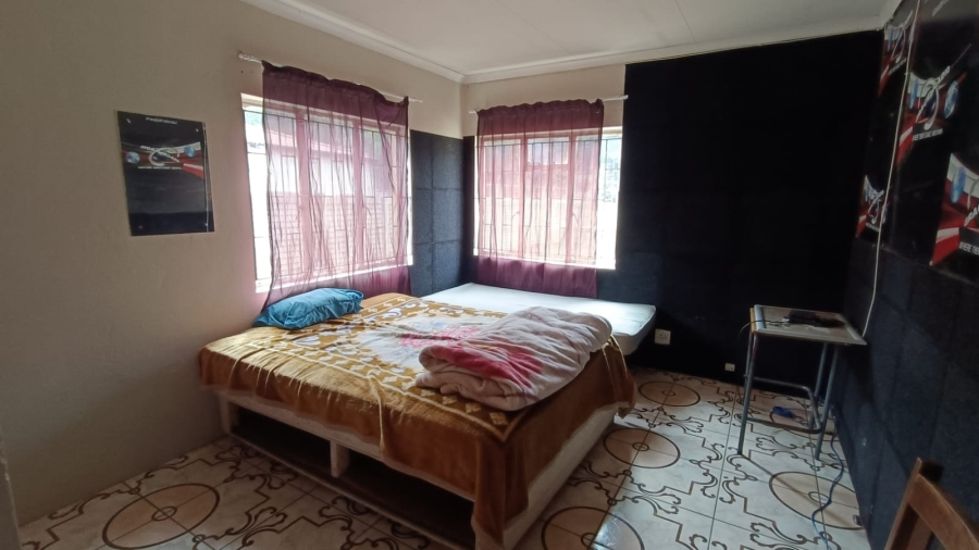 4 Bedroom Property for Sale in Vanderbijlpark SE 7 Gauteng