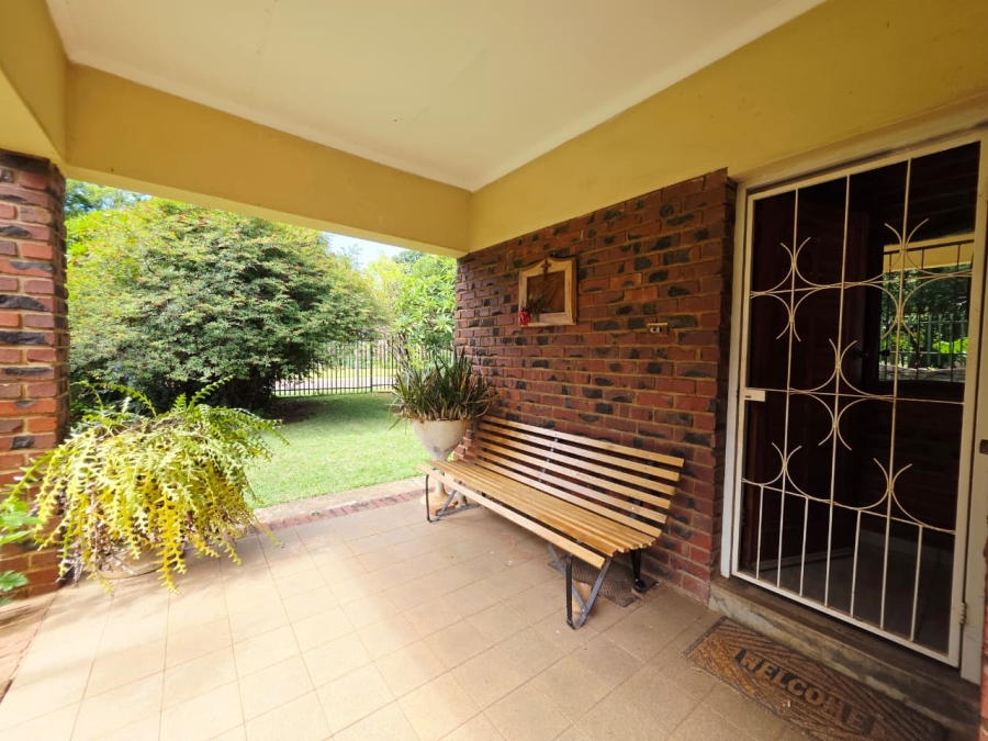 3 Bedroom Property for Sale in Sinoville Gauteng