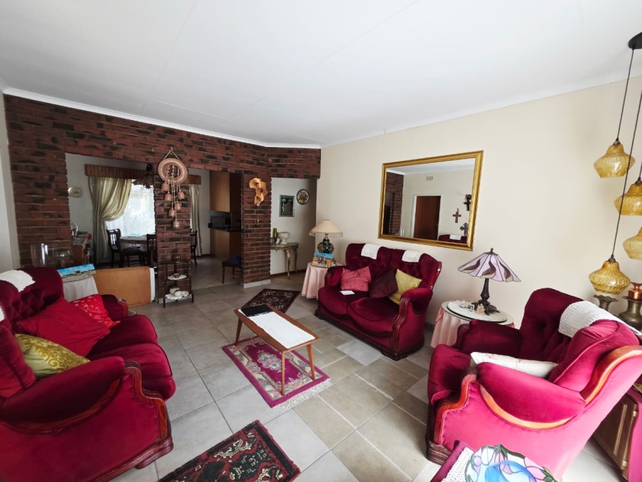 3 Bedroom Property for Sale in Sinoville Gauteng
