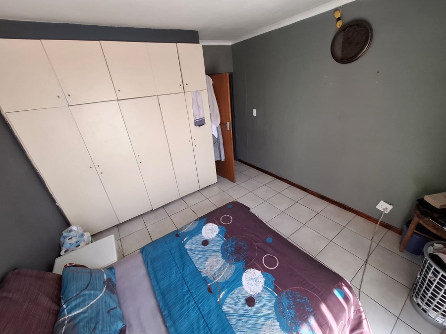 2 Bedroom Property for Sale in Villieria Gauteng