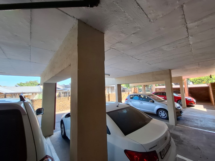 2 Bedroom Property for Sale in Villieria Gauteng