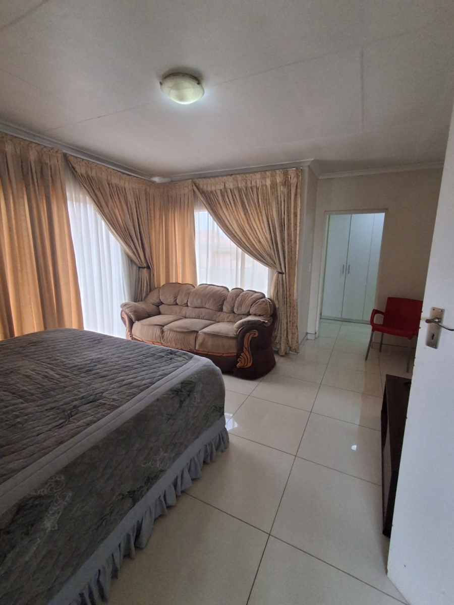 3 Bedroom Property for Sale in Risiville Gauteng
