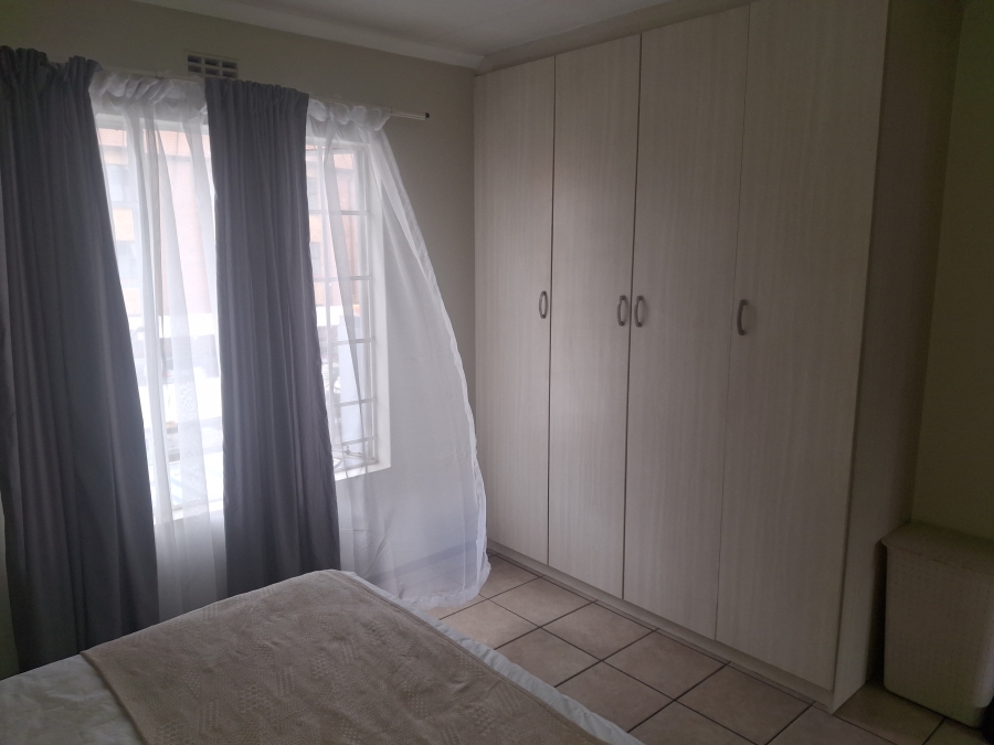 2 Bedroom Property for Sale in Brentwood Gauteng