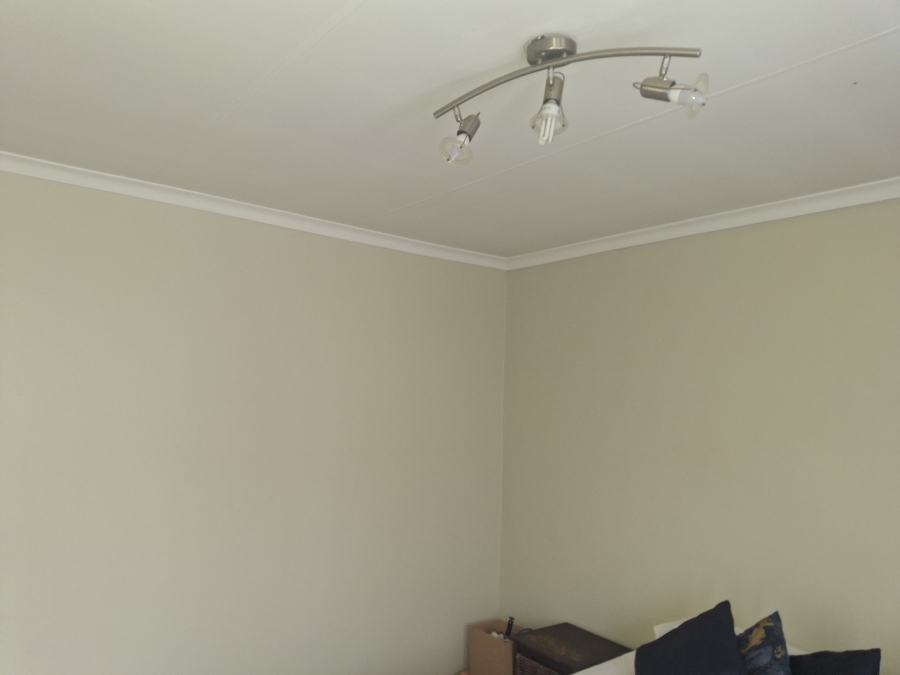 2 Bedroom Property for Sale in Brentwood Gauteng