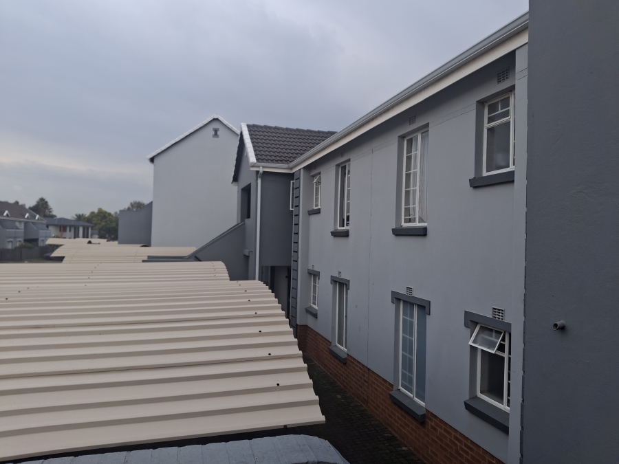 2 Bedroom Property for Sale in Brentwood Gauteng