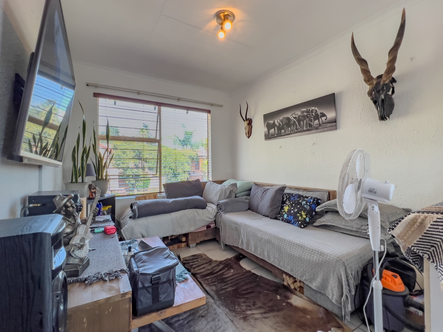 3 Bedroom Property for Sale in Glen Marais Gauteng