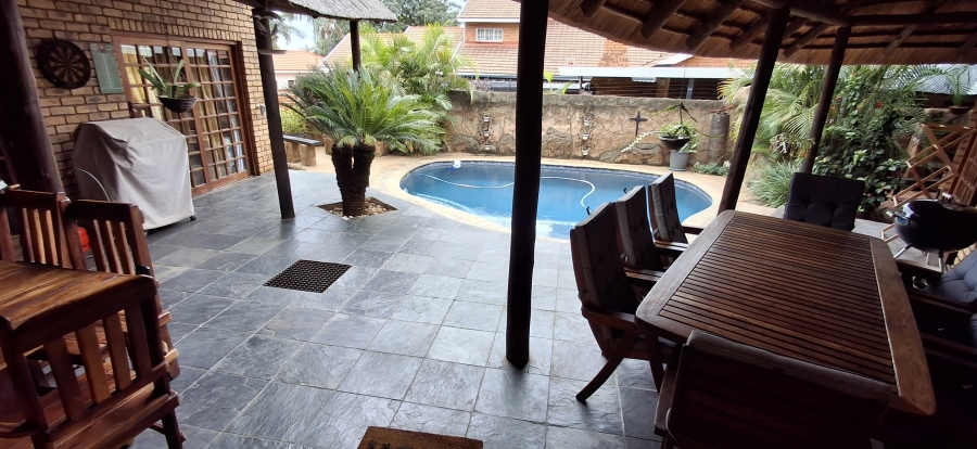 4 Bedroom Property for Sale in Montana Park Gauteng