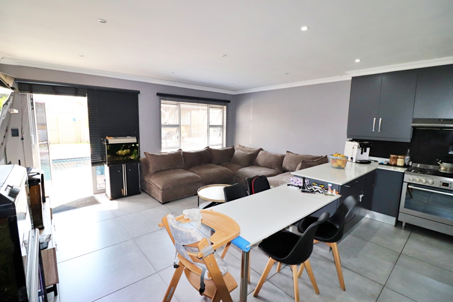 3 Bedroom Property for Sale in Gerdview Gauteng