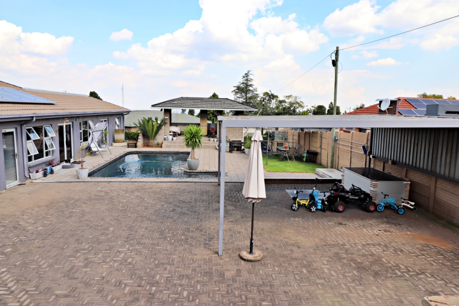 3 Bedroom Property for Sale in Gerdview Gauteng
