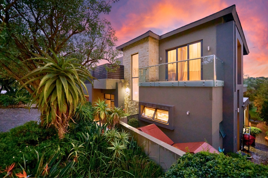 3 Bedroom Property for Sale in Waterfall Country Village Gauteng