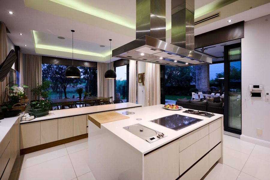 3 Bedroom Property for Sale in Waterfall Country Village Gauteng